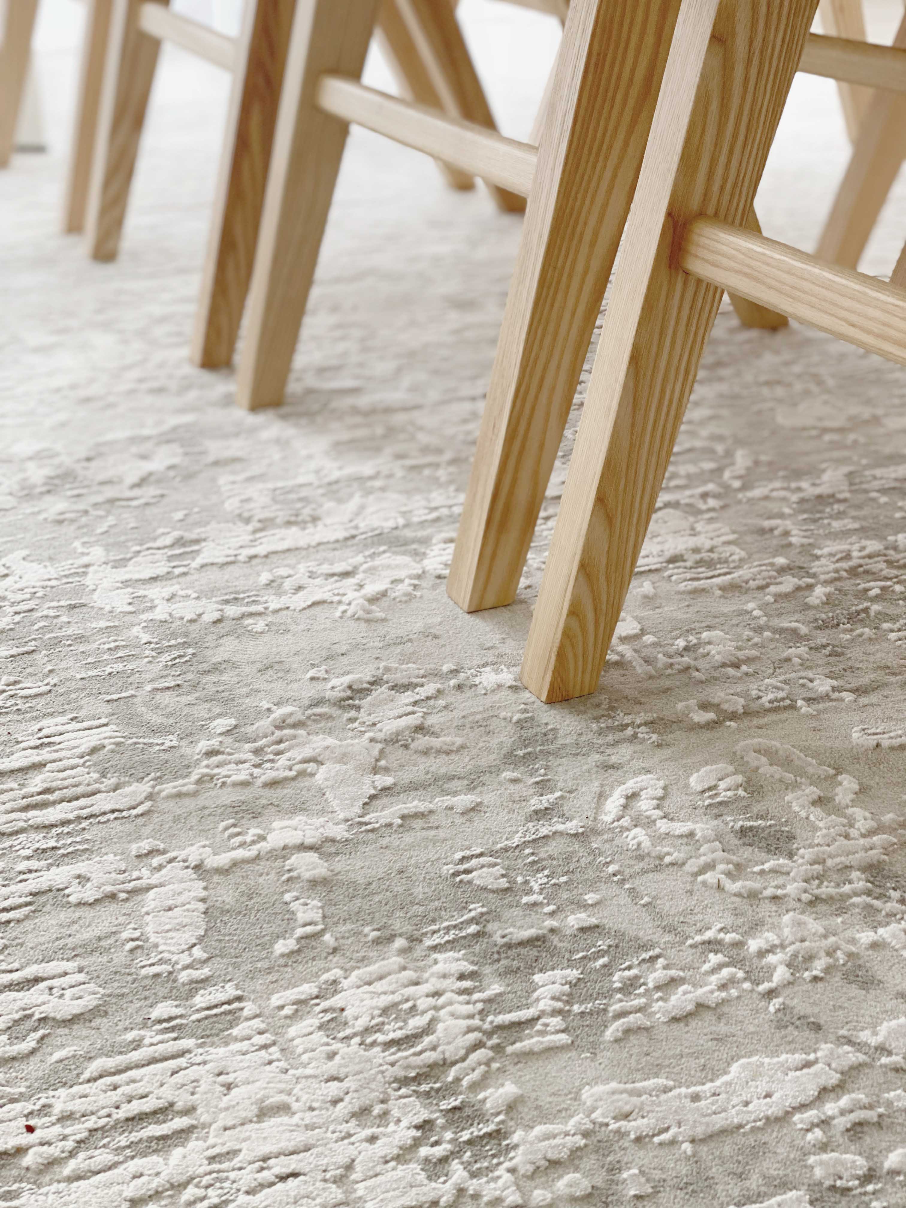 Adela Grey and Ivory Distressed Floral Rug - Image 4