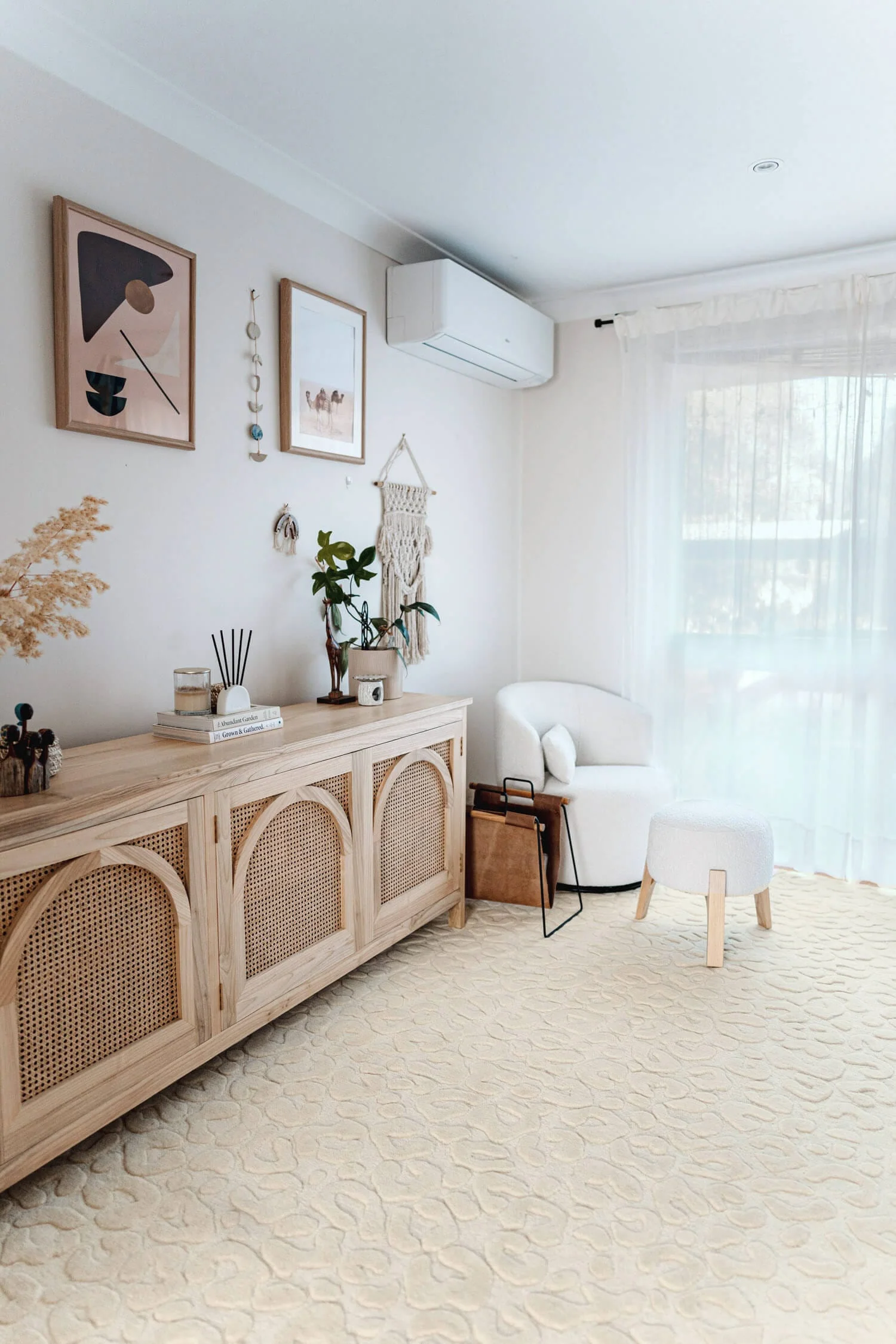 Agnes Ivory Cream Carved Animal Pattern Rug - Image 8