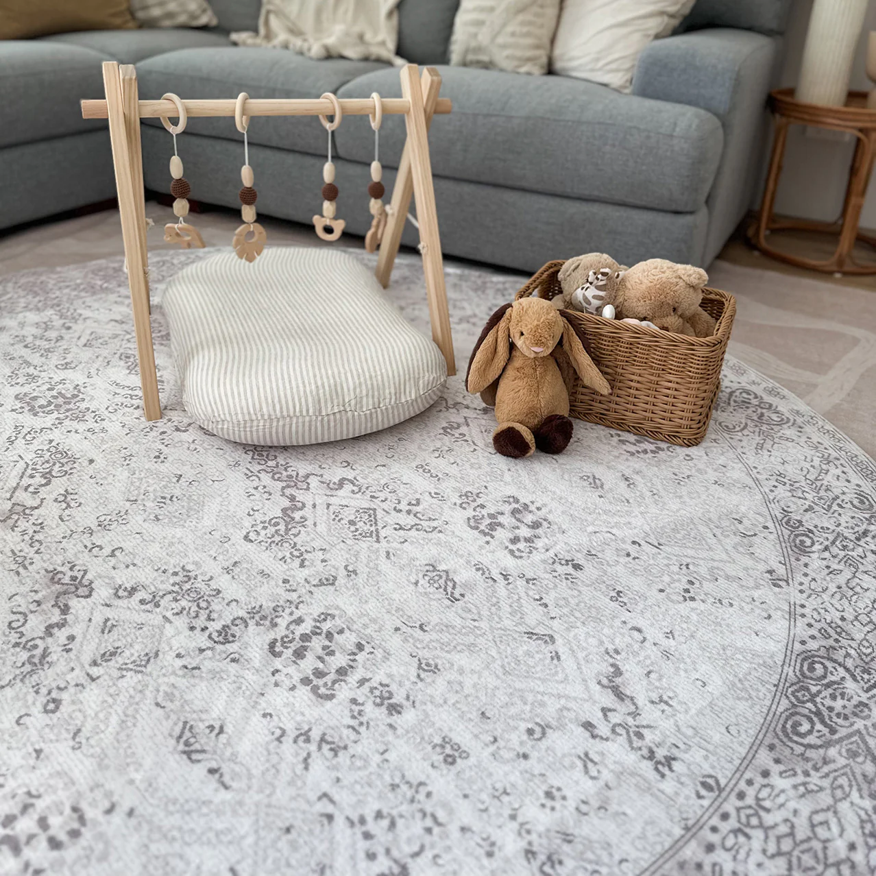Andi Grey Plush Rollie Pollie Round Playmat - Image 3