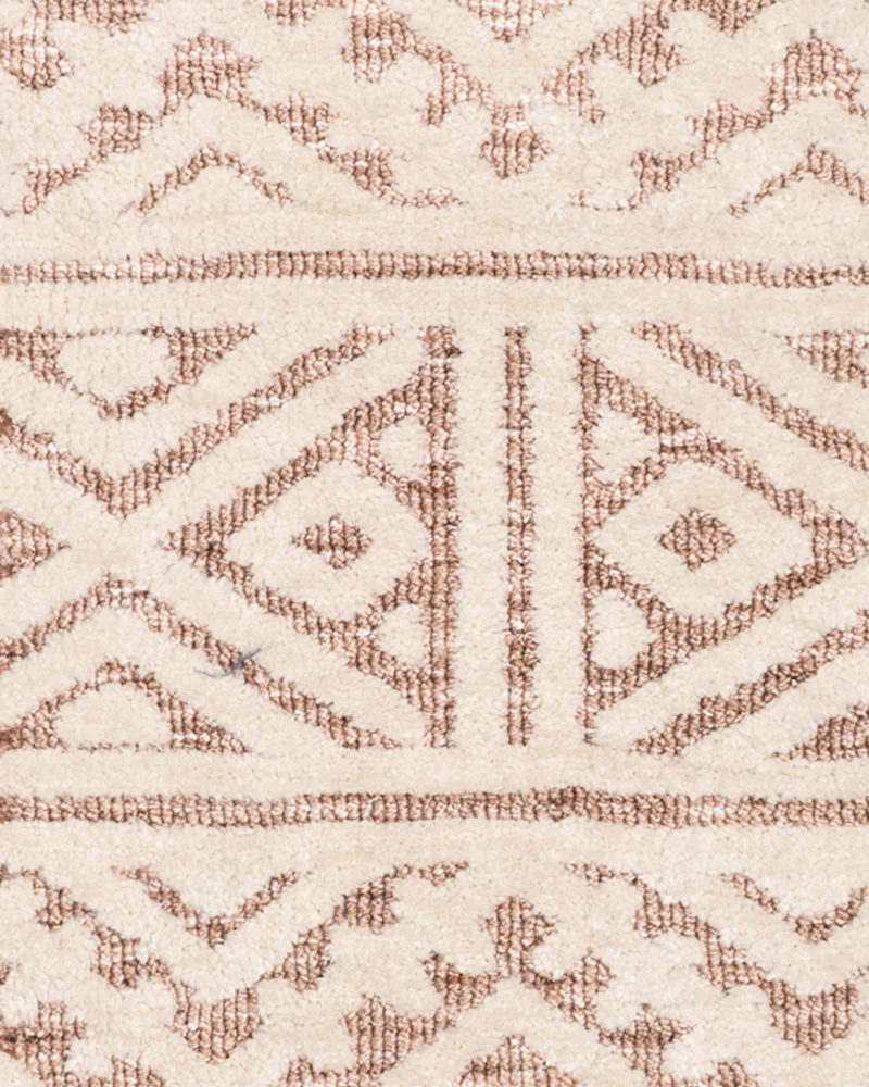 Bobbie Peach and Ivory Textured Tribal Rug - Image 10