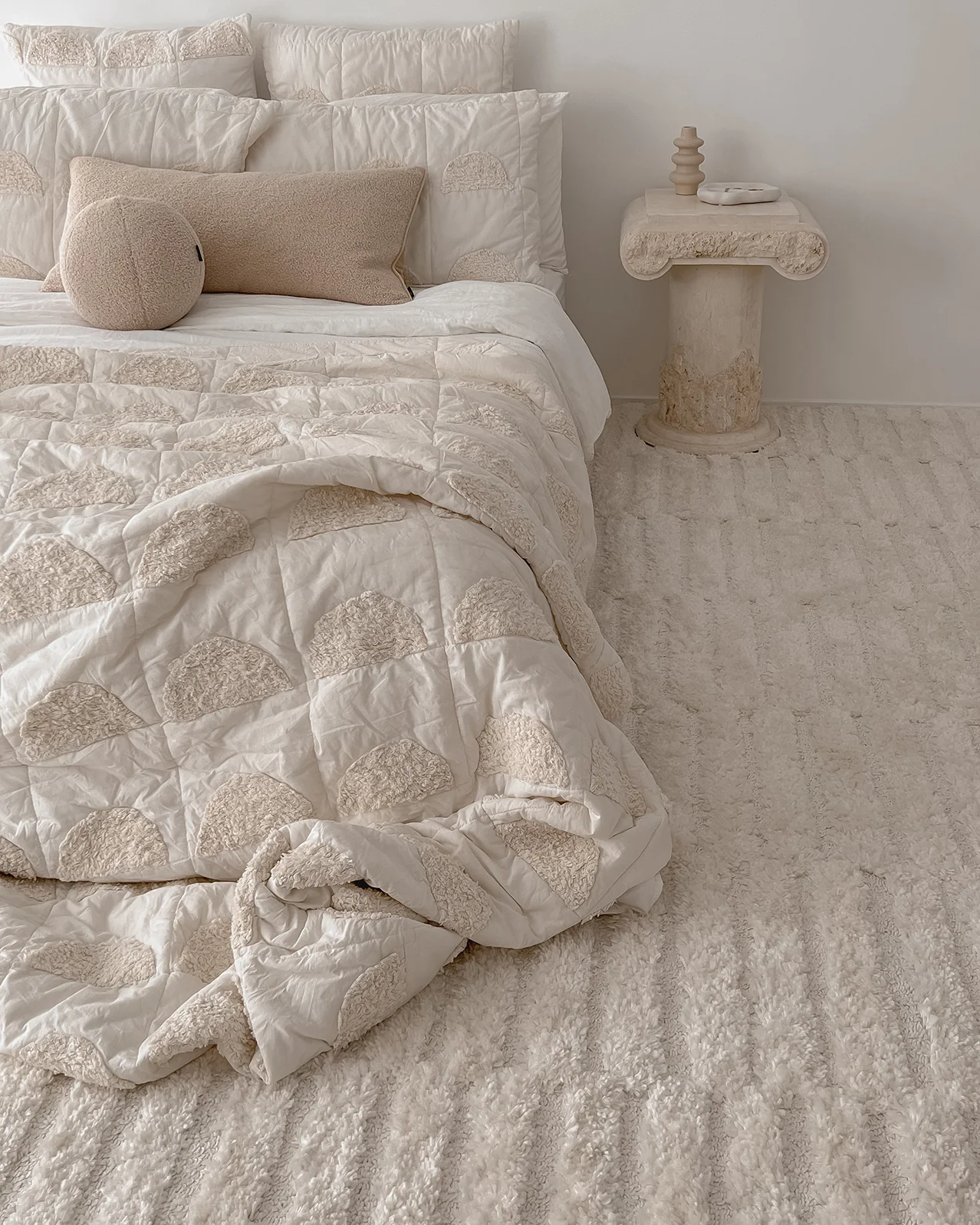 Fatima Ivory Cream Modern Textured Rug - Image 4