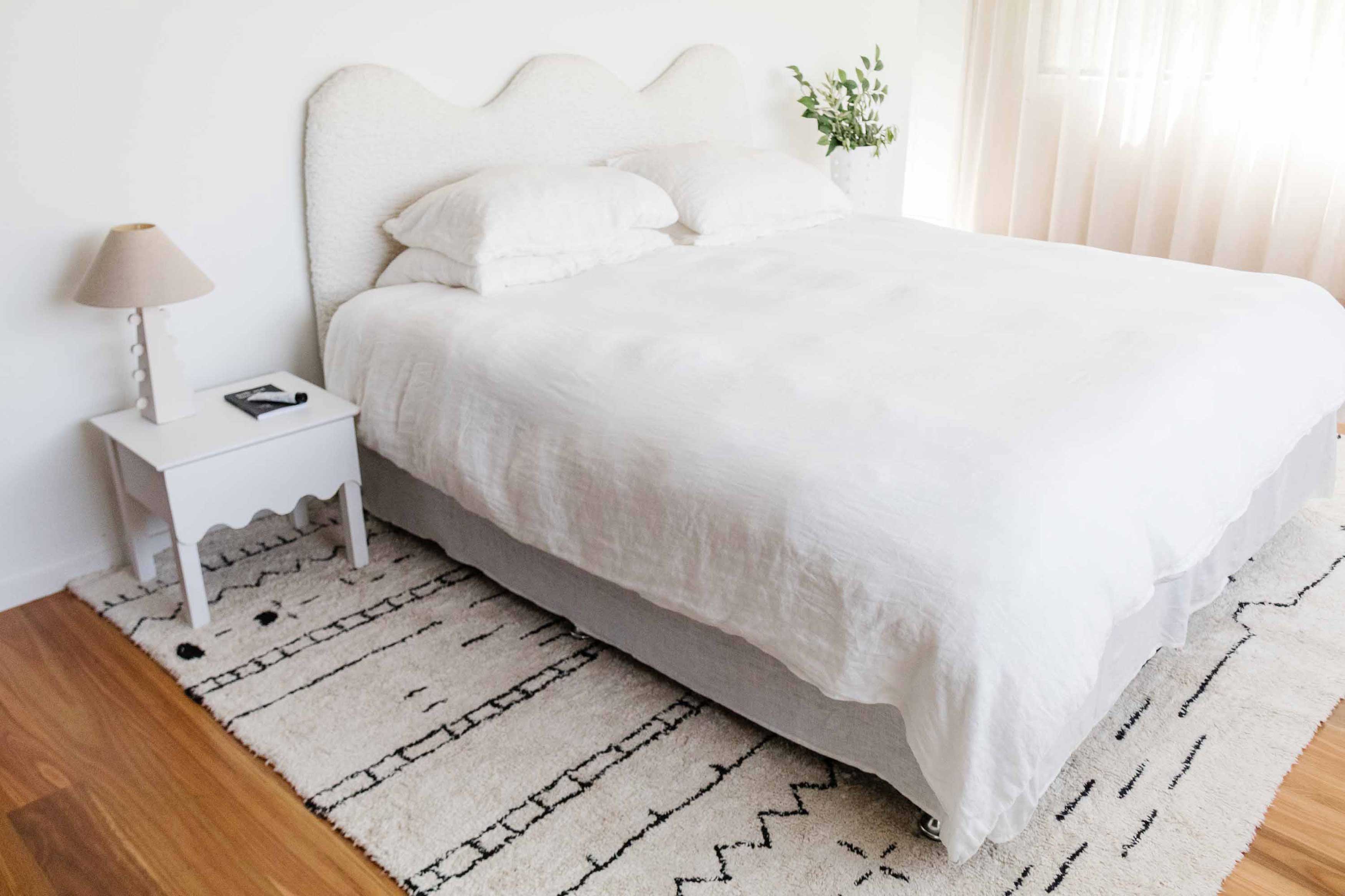 Gigi Black and Ivory Tribal Washable Berber Rug - Image 13