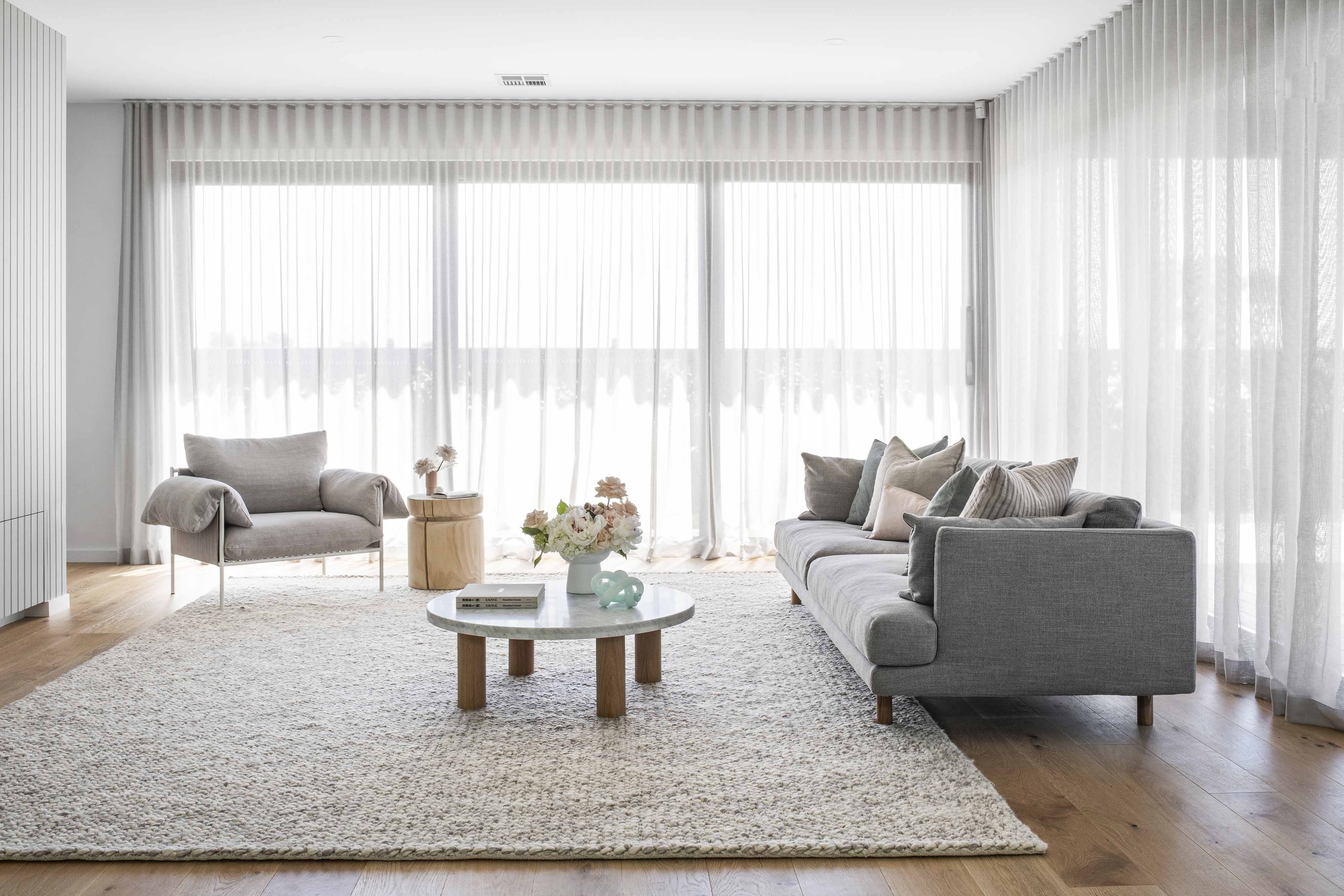 Joely Light Grey and Ivory Marble Looped Rug - Image 8