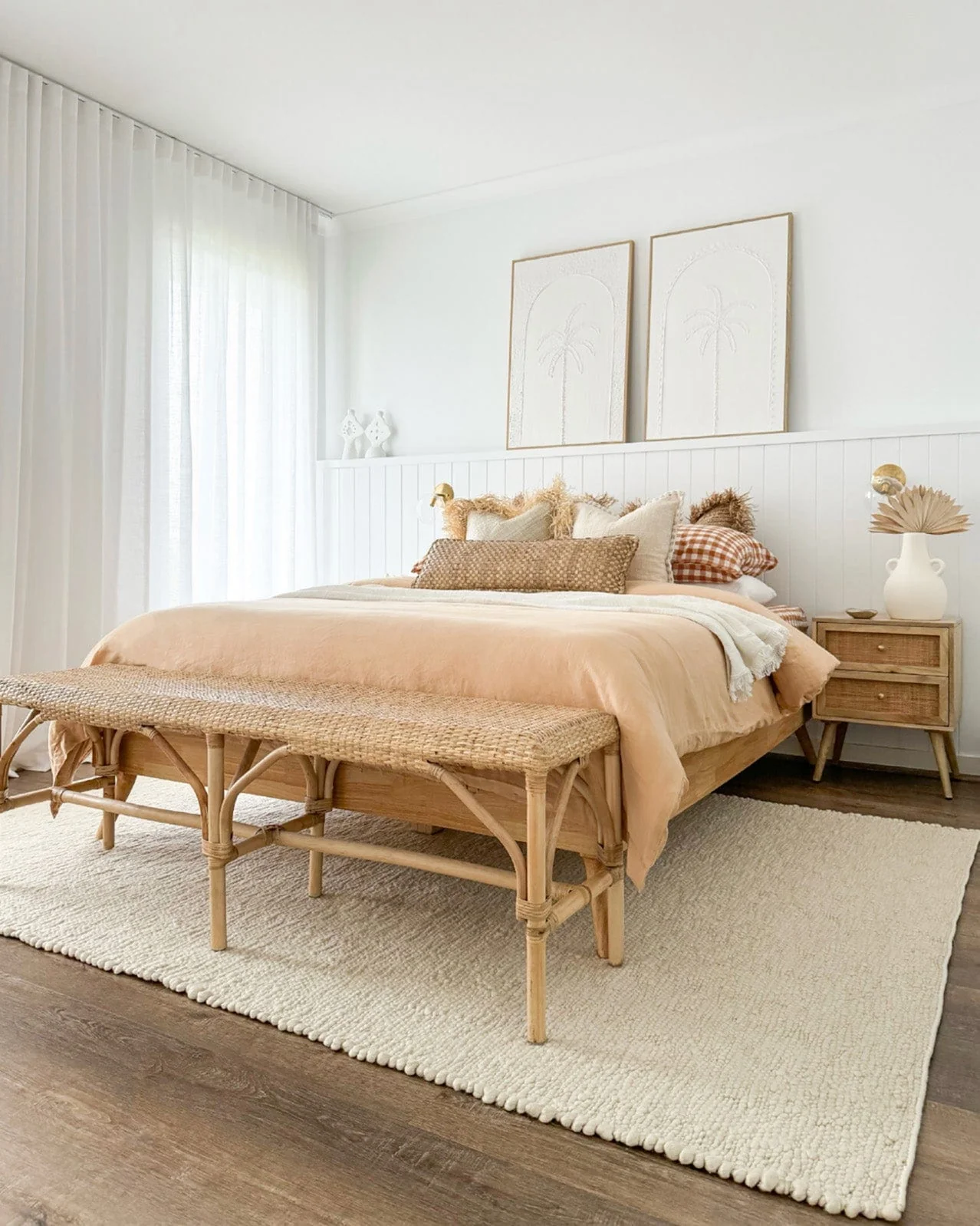 Monti Cream Textured Handmade Wool Rug - Image 2