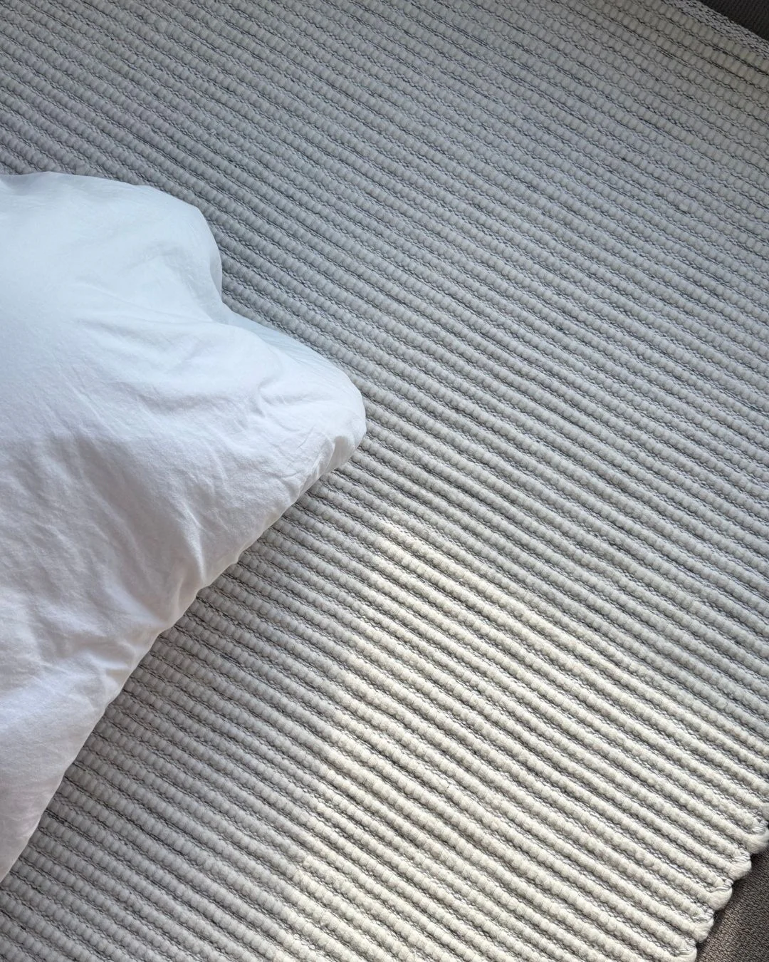 Pella Cream and Grey Textured Flatweave Rug - Image 3