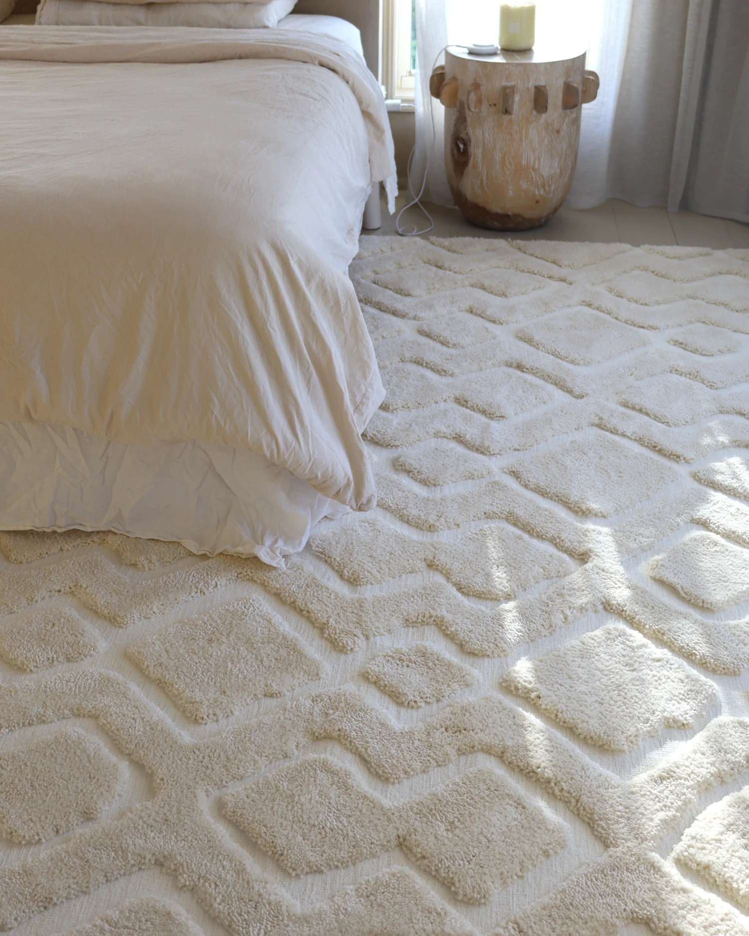 P.E.Tra Ivory Diamond Rug - Image 2