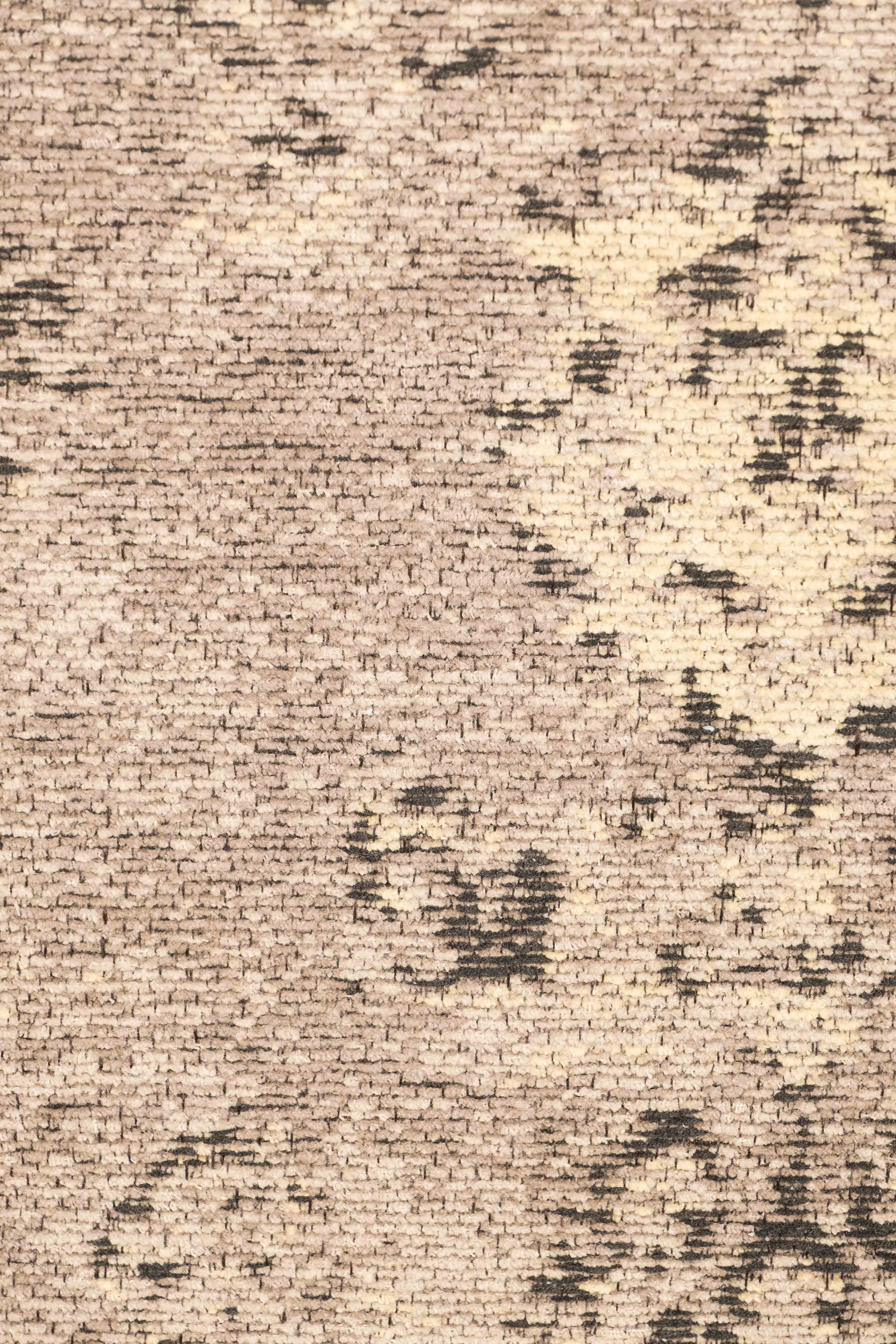 Sadie Coral Peach Turkish Style Distressed Round Rug - Image 10