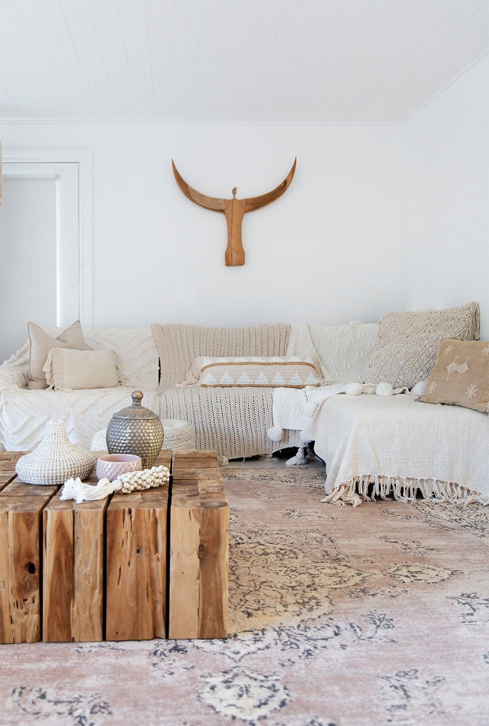 Sadie Coral Peach Turkish Style Distressed Rug - Image 7