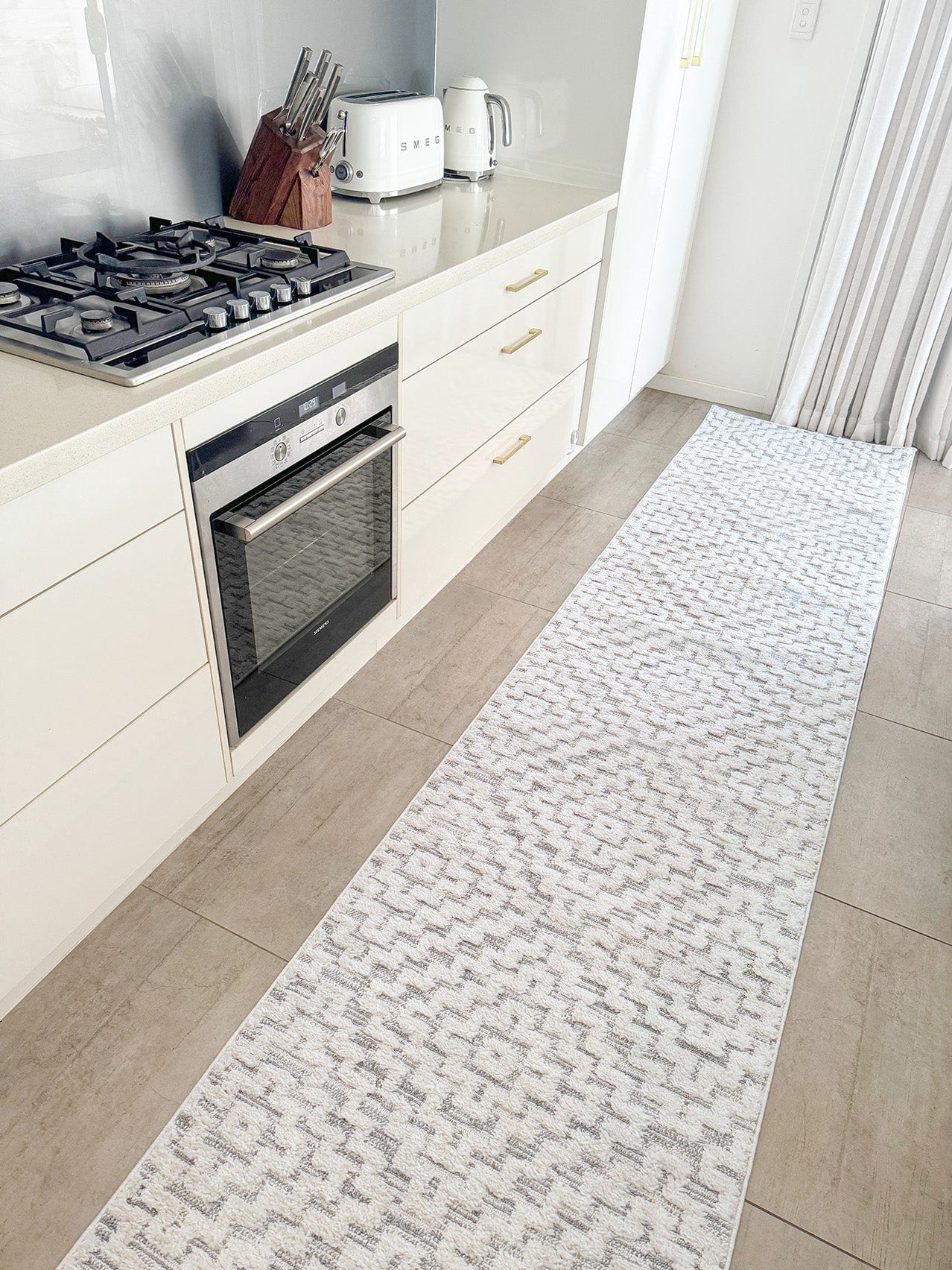 Sarita Ivory and Grey Geometric Textured Runner Rug - Image 8