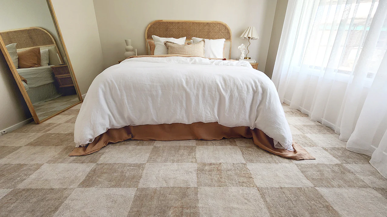 Shira Neutral Beige Checkered Washable Rug - Image 7